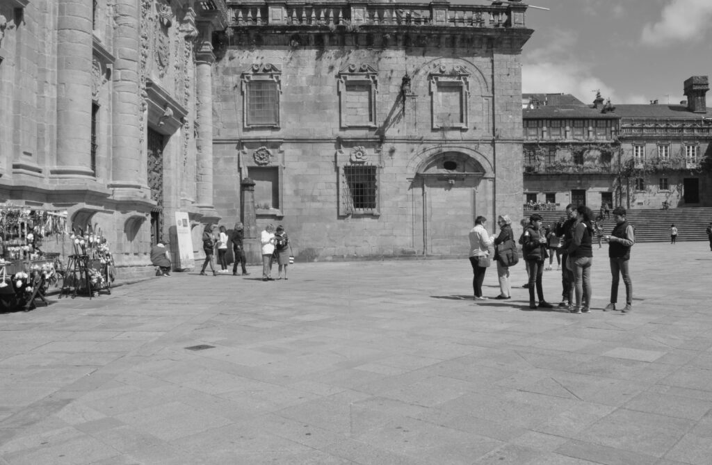 Arrokabe Arquitectos RESTAURACIÓN DE FACHADA QUINTANA, PATIOS Y TERRAZA DE LA GIROLA 2
