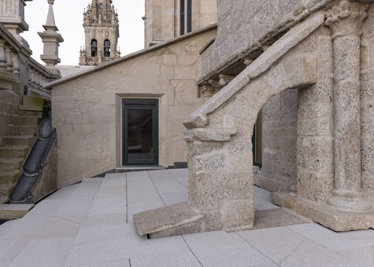 Arrokabe Arquitectos RESTAURACIÓN DE FACHADA QUINTANA, PATIOS Y TERRAZA DE LA GIROLA 9