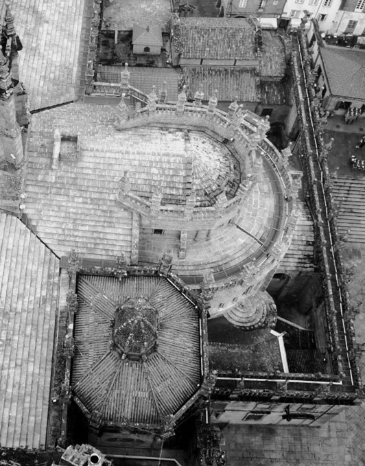 Arrokabe Arquitectos RESTAURACIÓN DE LAS CUBIERTAS DE LA CABECERA 2