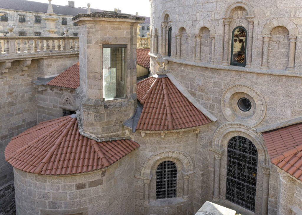 Arrokabe Arquitectos RESTAURACIÓN DE LAS CUBIERTAS DE LA CABECERA 28