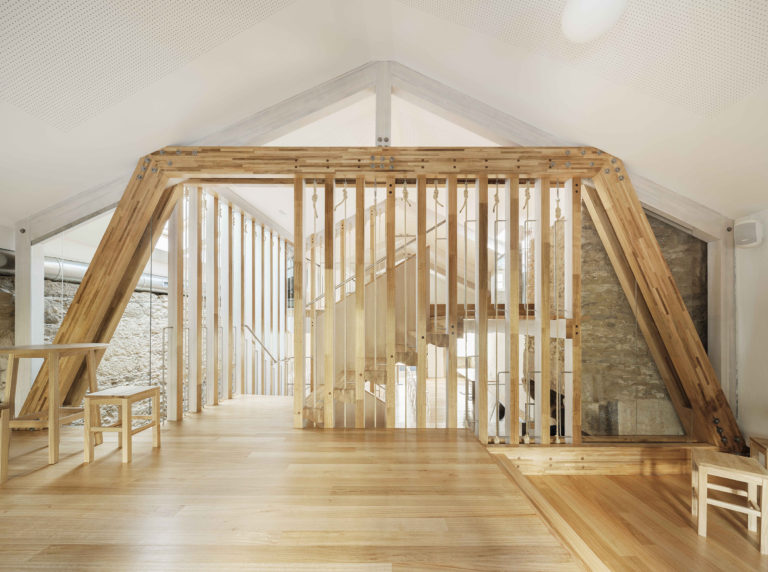 Arrokabe Arquitectos A CASA DO TABERNEIRO - 11