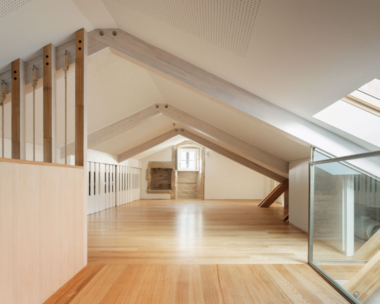 Arrokabe Arquitectos A CASA DO TABERNEIRO - 14