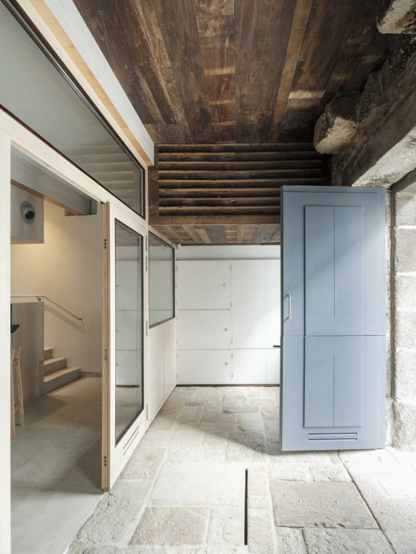 Arrokabe Arquitectos A CASA DO TABERNEIRO - 2