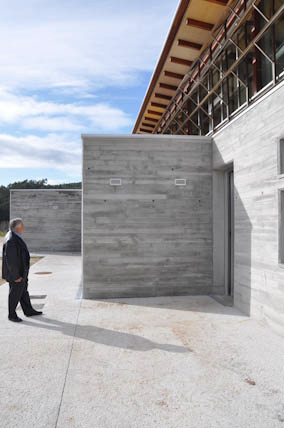 Arrokabe Arquitectos CENTRO XOVE - 3